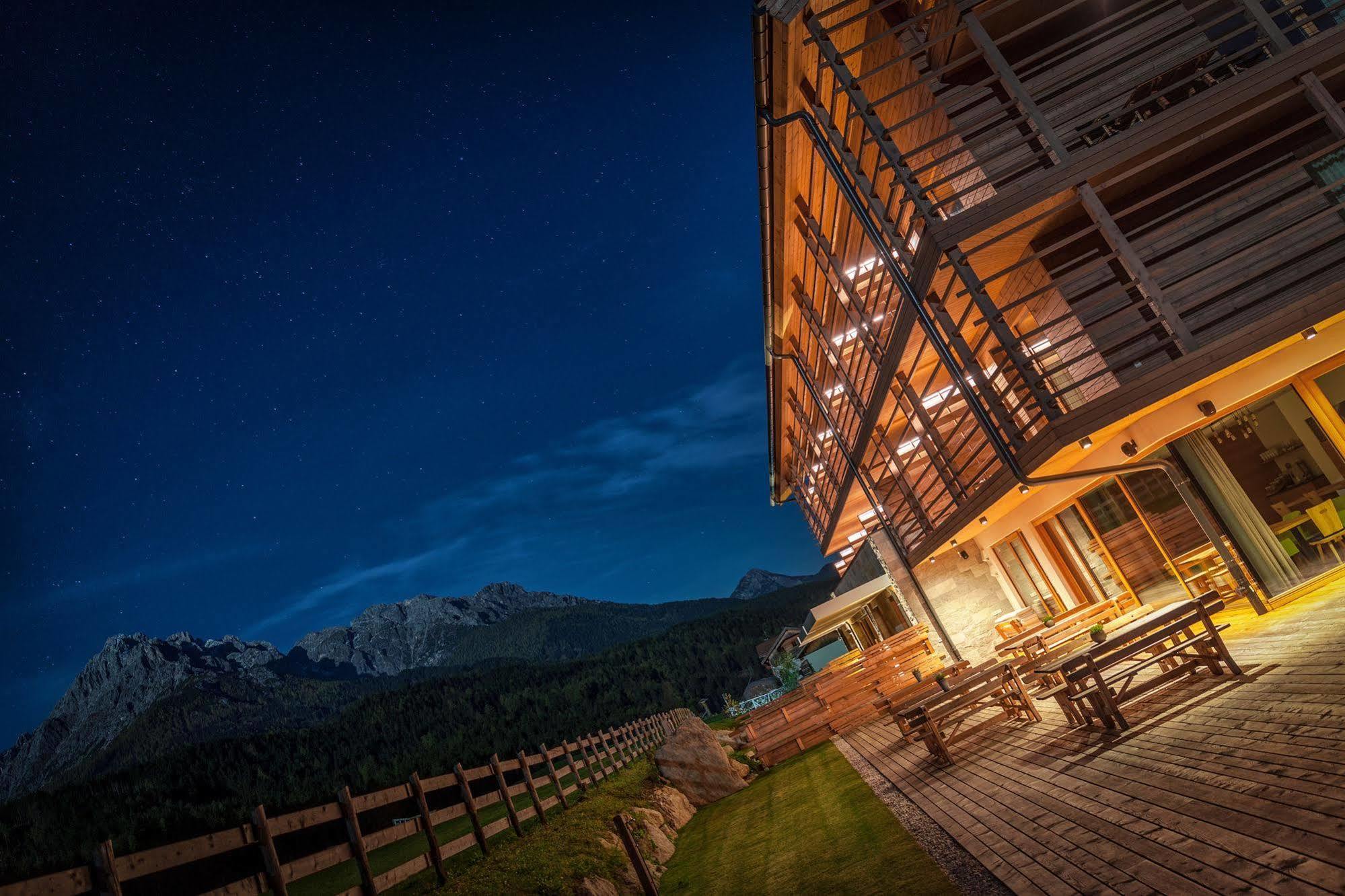 Joas Natur.Hotel.B&B San Candido Eksteriør bilde